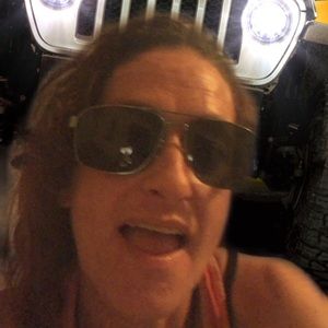 Meet your Posher, Carrie ann